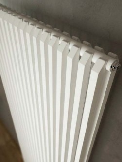 max-vertikala-radiator